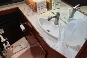 Kai Lani 37ft Gulfstar Yacht For Sale