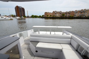 32ft Aviara Yacht For Sale