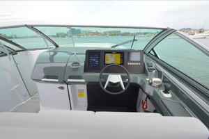 32ft Aviara Yacht For Sale