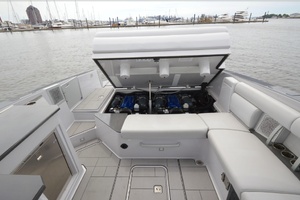 32ft Aviara Yacht For Sale