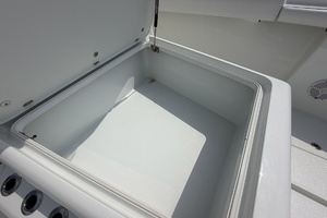 Liquid Asset 42ft Yellowfin Yacht For Sale