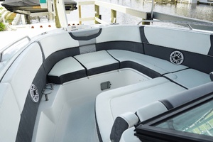 28ft Chaparral Yacht For Sale