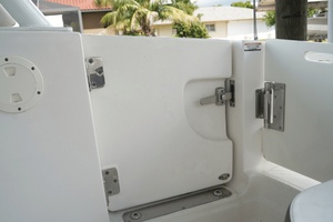 28ft Chaparral Yacht For Sale