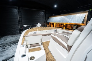31ft Tidewater Yacht For Sale