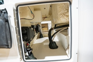 31ft Tidewater Yacht For Sale