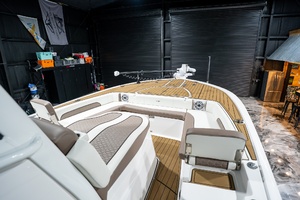 31ft Tidewater Yacht For Sale