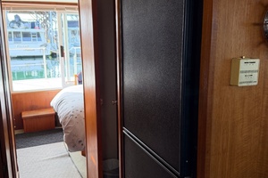 Sun Glo 42ft Cruise A Home Yacht For Sale