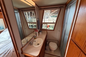 Sun Glo 42ft Cruise A Home Yacht For Sale