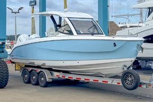 New Model 30ft Beneteau Yacht For Sale
