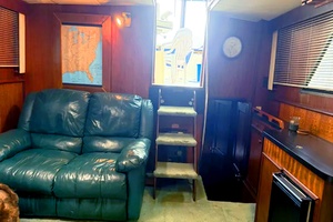 43ft Hatteras Yacht For Sale