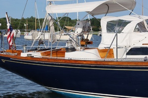 MOONLIGHT 40ft Hinckley Yacht For Sale