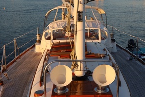 MOONLIGHT 40ft Hinckley Yacht For Sale