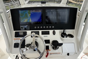 30ft Regulator Yacht For Sale