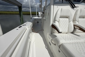 30ft Regulator Yacht For Sale