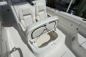 30ft Regulator Yacht For Sale