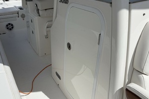 30ft Regulator Yacht For Sale