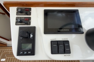 TONIC 33ft Fortier Yacht For Sale