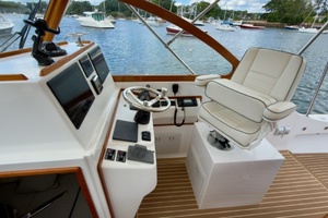 TONIC 33ft Fortier Yacht For Sale