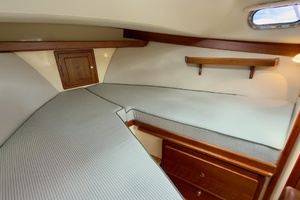TONIC 33ft Fortier Yacht For Sale