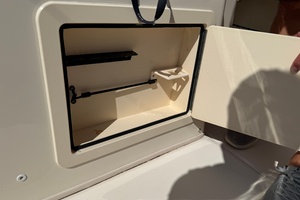 30ft Grady White Yacht For Sale