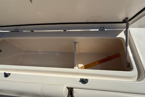 30ft Grady White Yacht For Sale