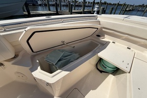 30ft Grady White Yacht For Sale