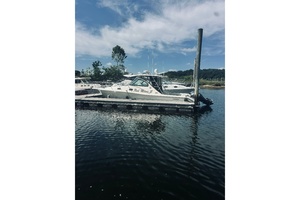 Reel Music II 33ft Pursuit Yacht For Sale