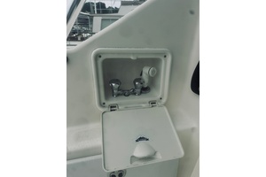 Reel Music II 33ft Pursuit Yacht For Sale