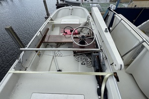 3 Little Birds 53ft Hatteras Yacht For Sale