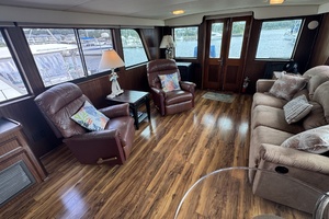 3 Little Birds 53ft Hatteras Yacht For Sale