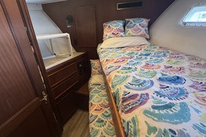 3 Little Birds 53ft Hatteras Yacht For Sale