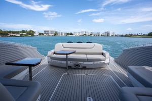 50FT (15.24M) CRUISERS YACHTS