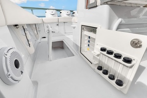 URSUS 34ft Jupiter Yacht For Sale
