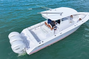 URSUS 34ft Jupiter Yacht For Sale