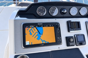 51FT (15.54M) SEA RAY