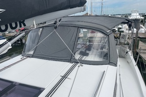 Paramour 44ft Jeanneau Yacht For Sale