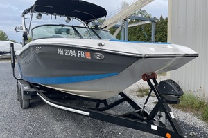 24ft Mastercraft Yacht For Sale
