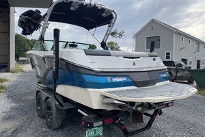 24ft Mastercraft Yacht For Sale