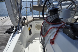 ZEITGEIST 41ft Jeanneau Yacht For Sale