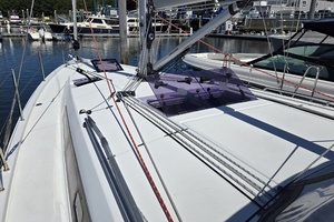 ZEITGEIST 41ft Jeanneau Yacht For Sale
