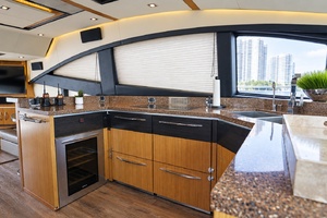 Thinks It s His 65ft Sea Ray Yacht For Sale