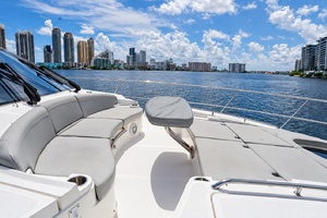 Thinks It s His 65ft Sea Ray Yacht For Sale