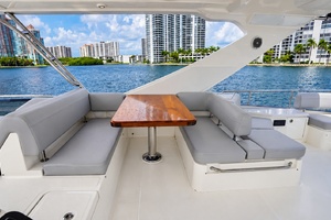 Thinks It s His 65ft Sea Ray Yacht For Sale