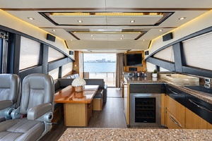 Thinks It s His 65ft Sea Ray Yacht For Sale