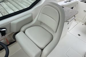 24ft Boston Whaler Yacht For Sale