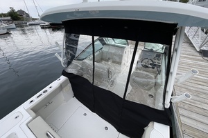 24ft Boston Whaler Yacht For Sale
