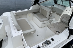 24ft Boston Whaler Yacht For Sale