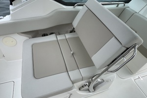 24ft Boston Whaler Yacht For Sale