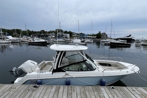 24ft Boston Whaler Yacht For Sale