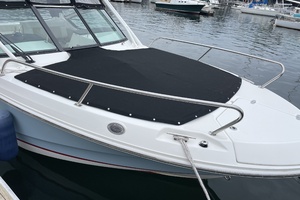 24ft Boston Whaler Yacht For Sale